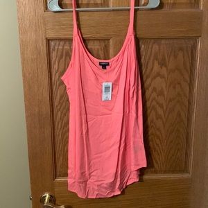 Torrid essential tank